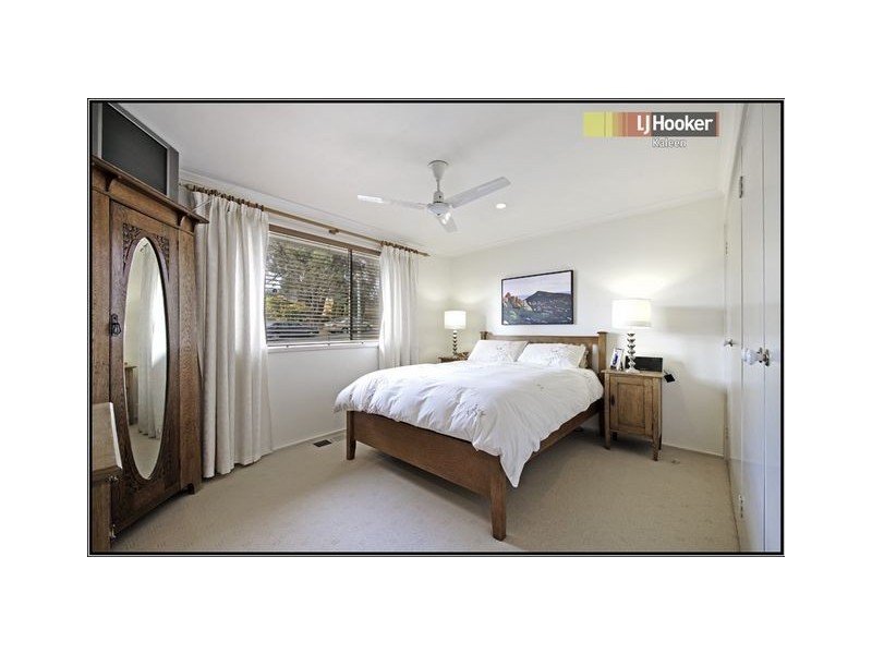 8 Kinalung Place, Giralang ACT 2617