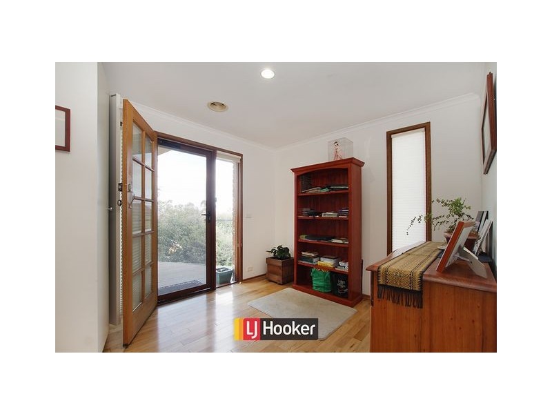 24 McLarty Court, Kambah ACT 2902