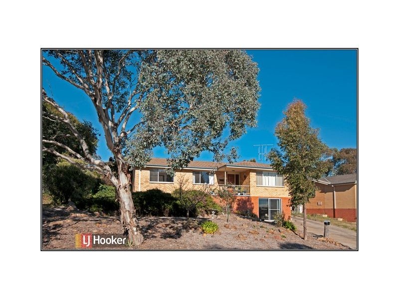 7 Warrambool Close, Giralang ACT 2617