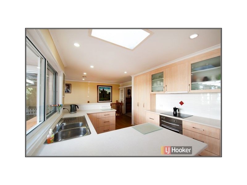 7 Warrambool Close, Giralang ACT 2617