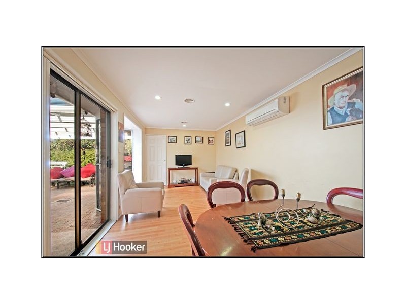 7 Warrambool Close, Giralang ACT 2617