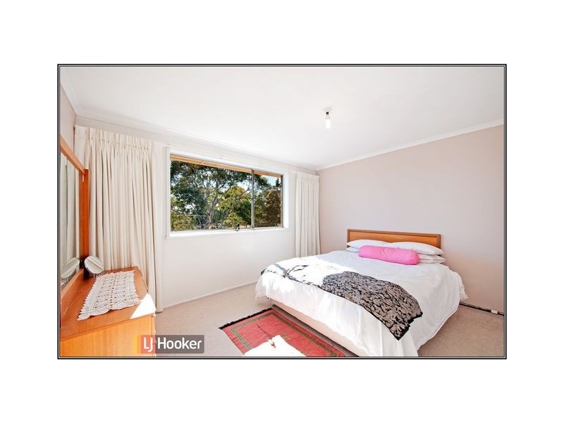 7 Warrambool Close, Giralang ACT 2617