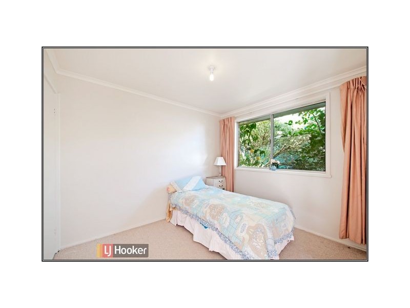 7 Warrambool Close, Giralang ACT 2617