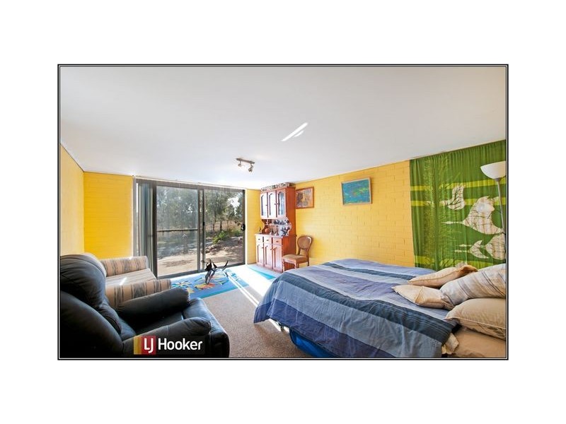 7 Warrambool Close, Giralang ACT 2617