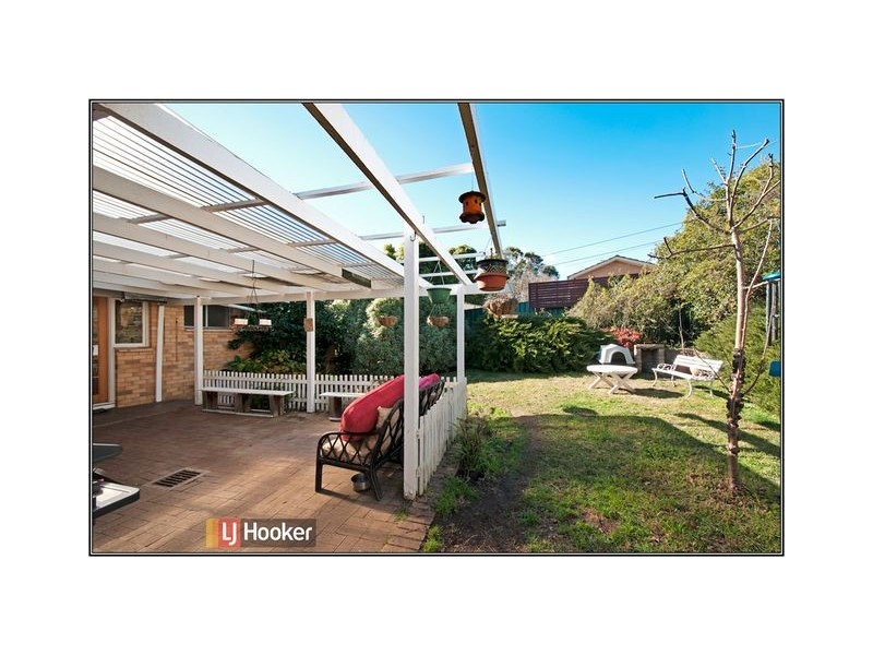 7 Warrambool Close, Giralang ACT 2617