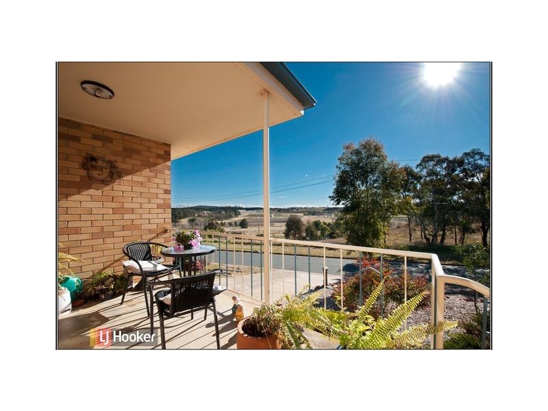 7 Warrambool Close, Giralang ACT 2617