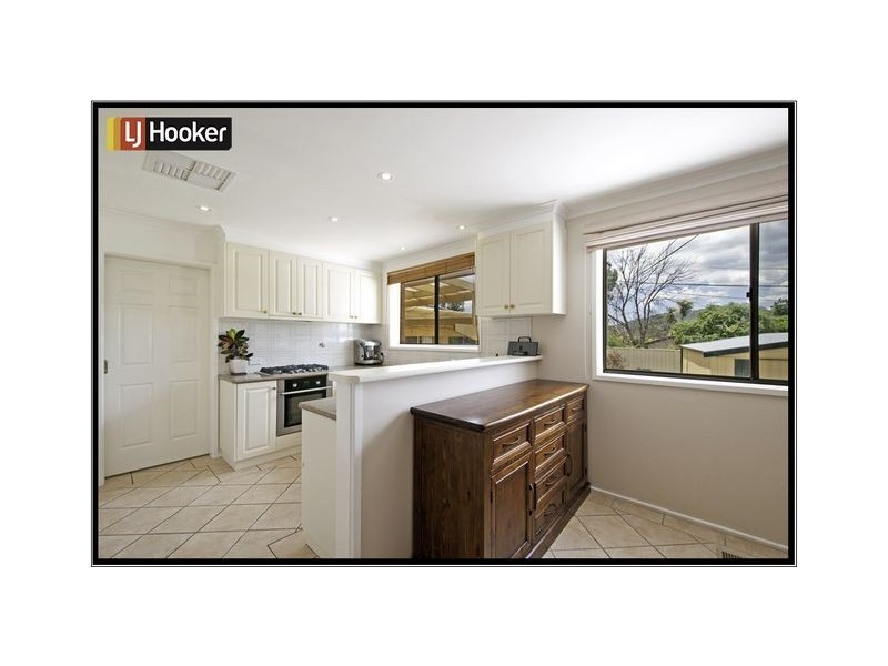 4 Dinnison Circuit, Kambah ACT 2902