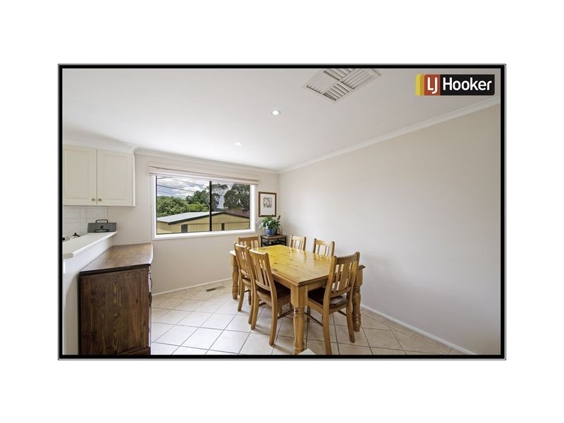 4 Dinnison Circuit, Kambah ACT 2902