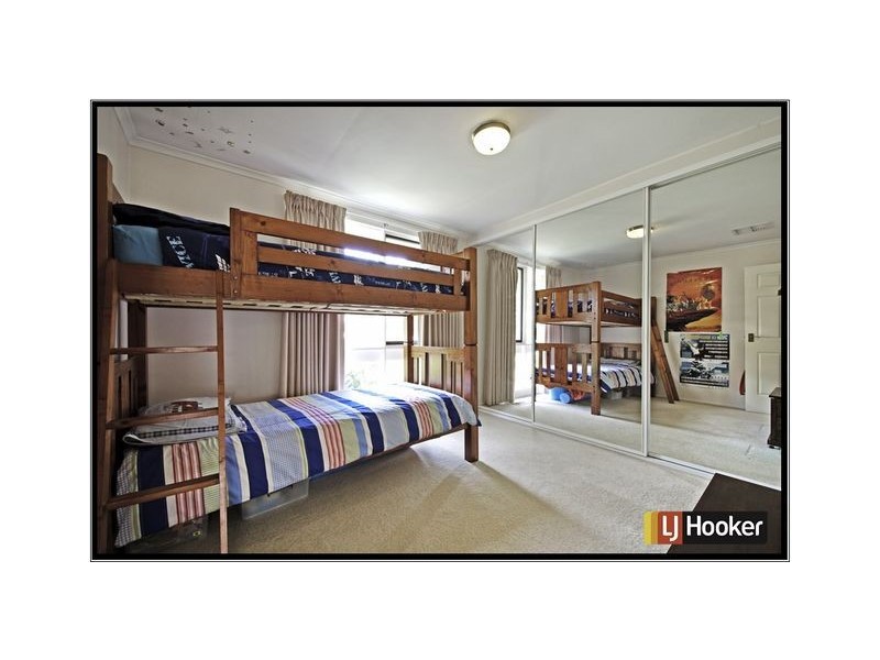 4 Dinnison Circuit, Kambah ACT 2902
