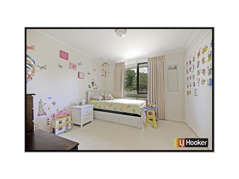 4 Dinnison Circuit, Kambah ACT 2902
