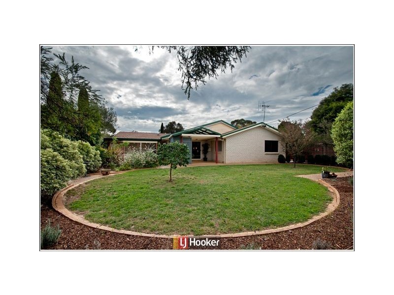 34 Smalley Circuit, Giralang ACT 2617