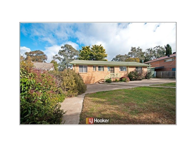 5 Cawthorn Crescent, Evatt ACT 2617