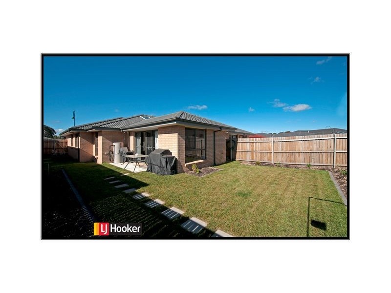 37 Ida Birchall Crescent, Macgregor ACT 2615