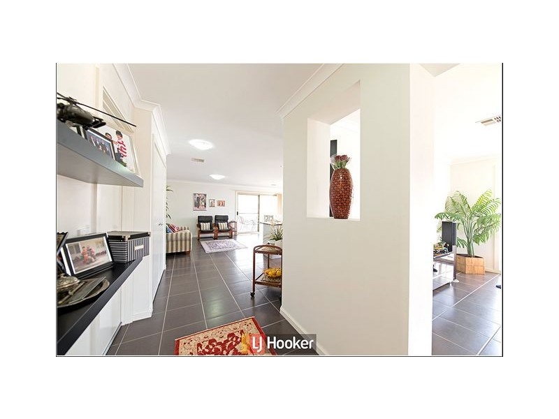 13 Jean Macnamara Street, Macgregor ACT 2615