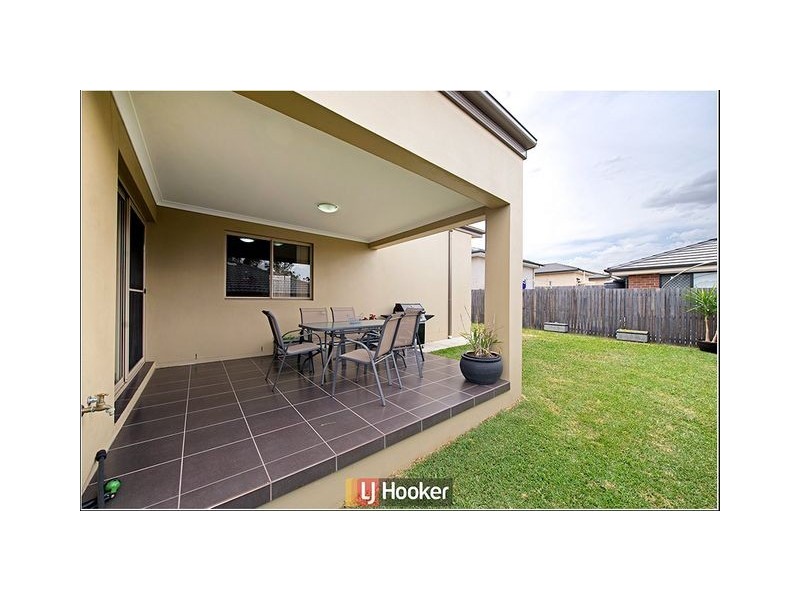 13 Jean Macnamara Street, Macgregor ACT 2615