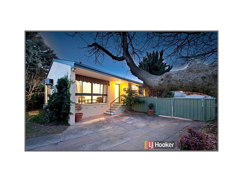 10 Broad Place, Kambah ACT 2902