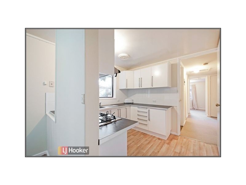 10 Broad Place, Kambah ACT 2902