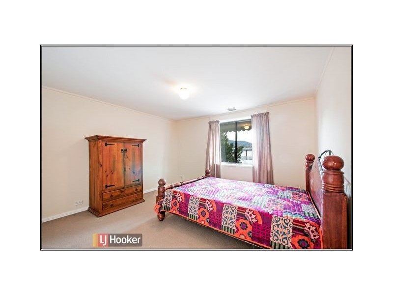10 Broad Place, Kambah ACT 2902
