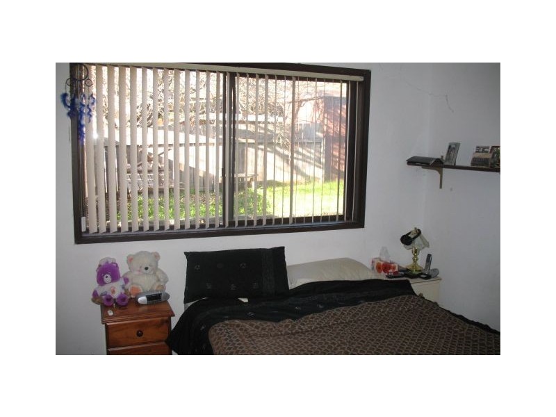 8 Warby Place, Charnwood ACT 2615