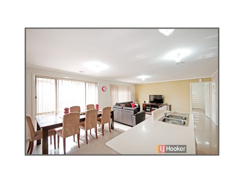 37 Henry Kendall Street, Franklin ACT 2913