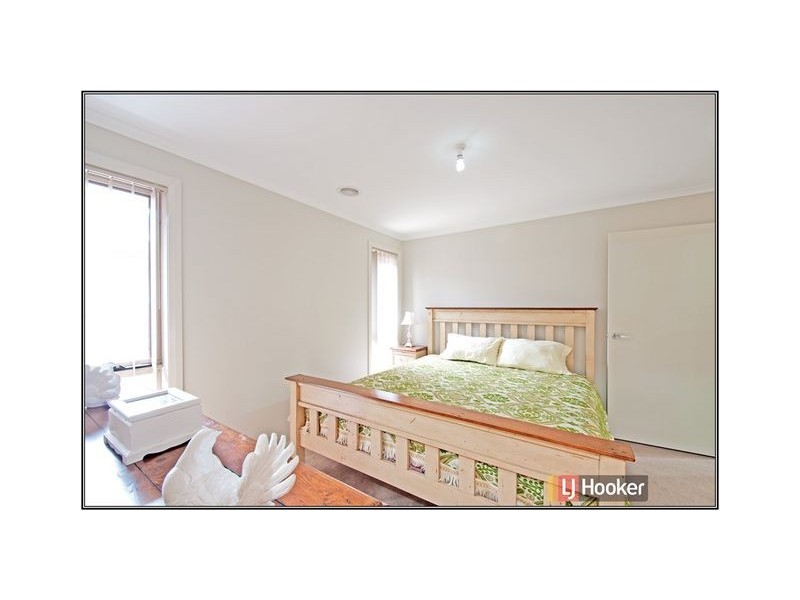 37 Henry Kendall Street, Franklin ACT 2913