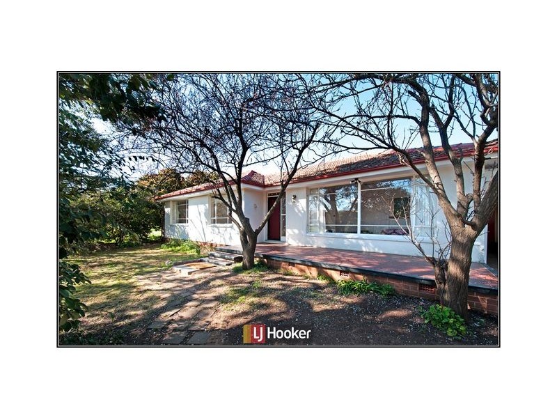 16 Street Place, Watson ACT 2602