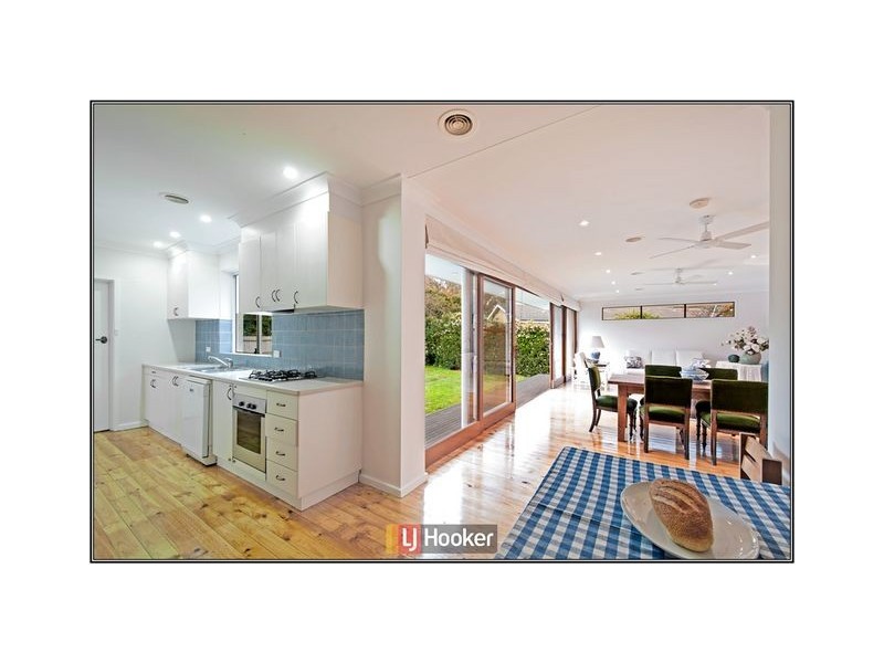 16 Street Place, Watson ACT 2602