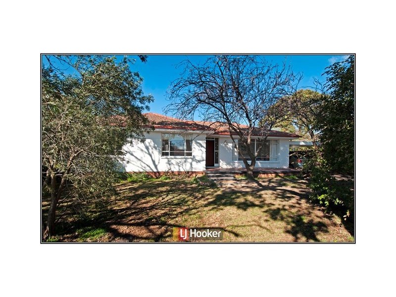 16 Street Place, Watson ACT 2602