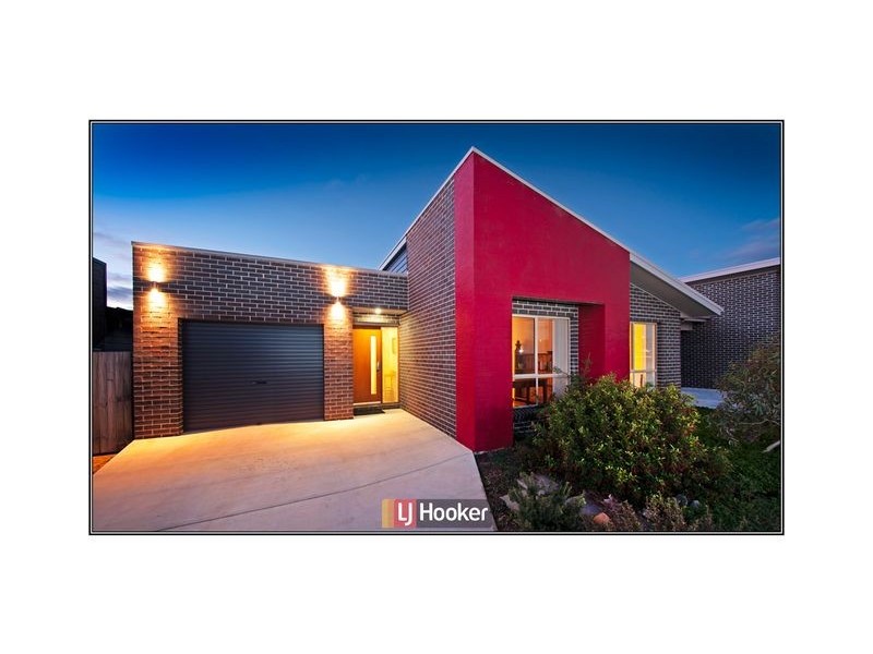 6 Marie Pitt Street, Franklin ACT 2913
