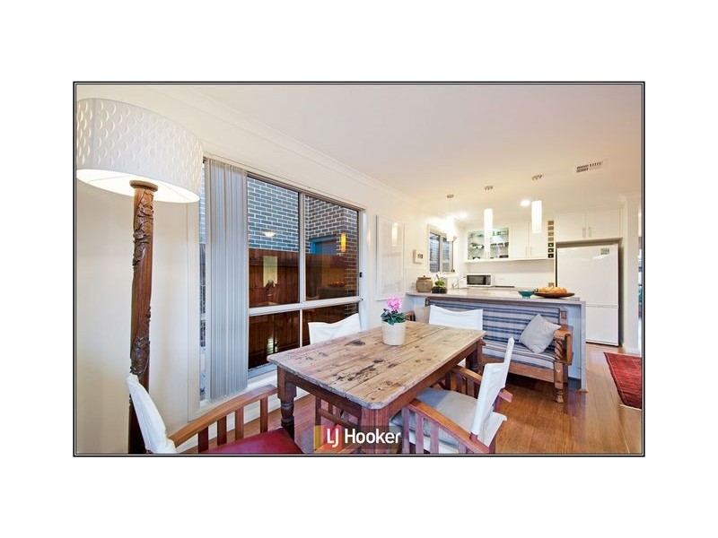 6 Marie Pitt Street, Franklin ACT 2913