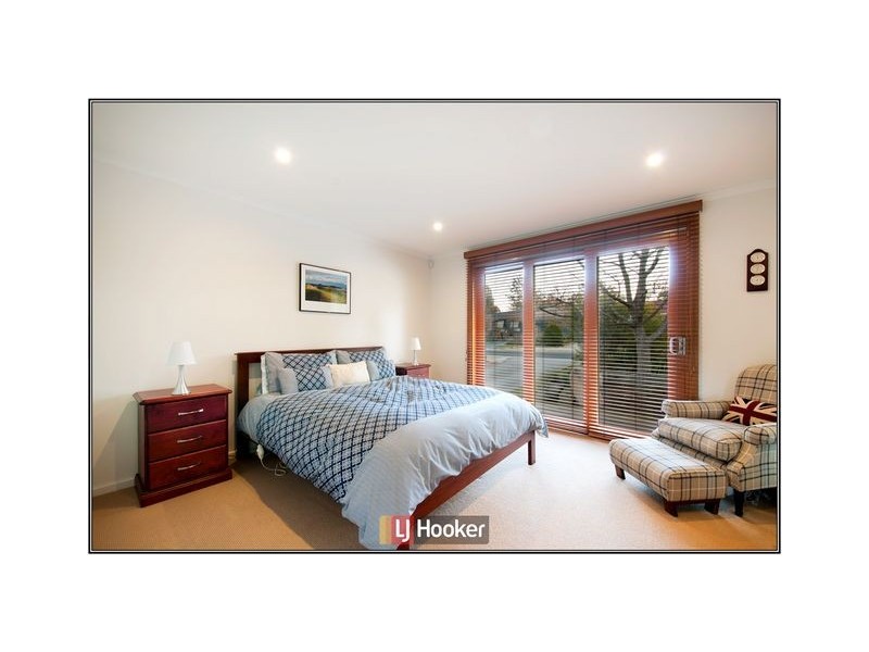 4 Drysdale Circuit, Kambah ACT 2902