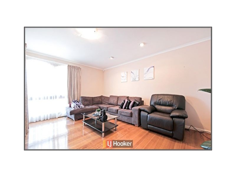 3 Merfield Place, Giralang ACT 2617