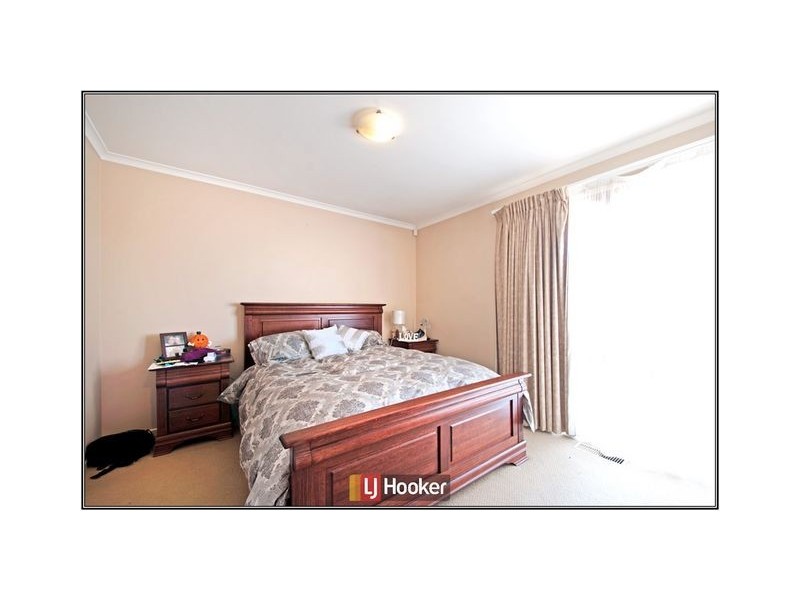 3 Merfield Place, Giralang ACT 2617