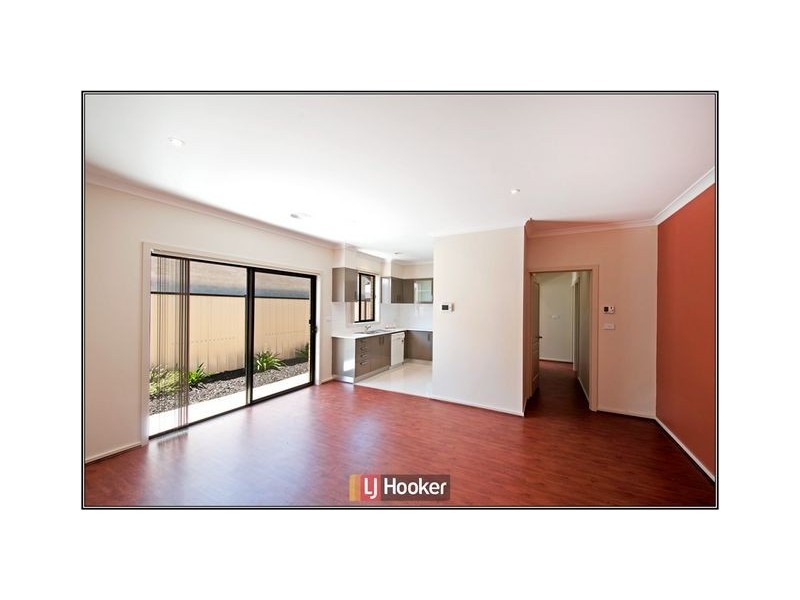 4 Dorothy Green Crescent, Franklin ACT 2913