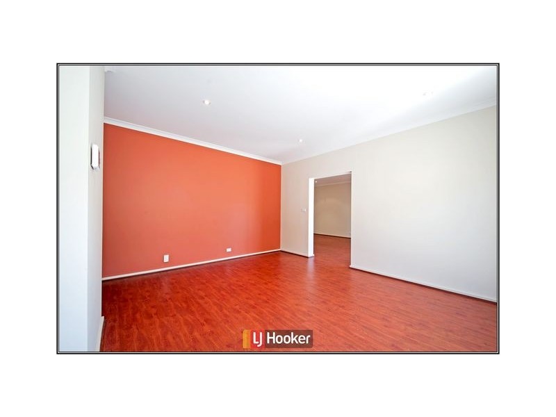 4 Dorothy Green Crescent, Franklin ACT 2913