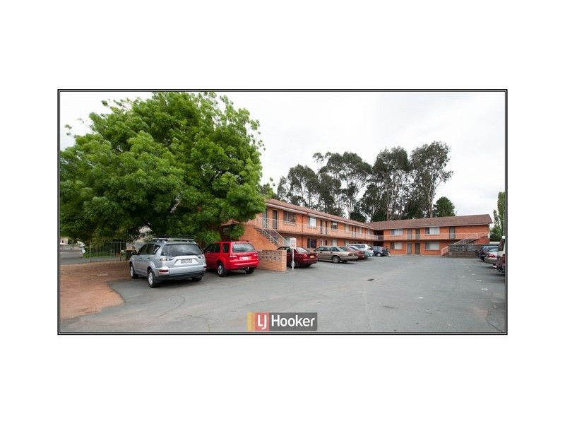 9/10 Macquoid Street, Queanbeyan NSW 2620