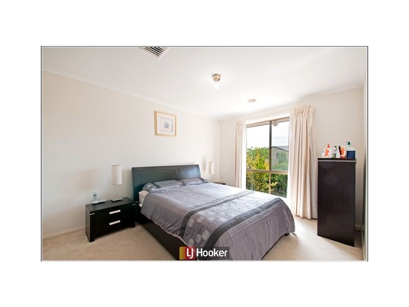 6 Fidler Court, Bruce ACT 2617