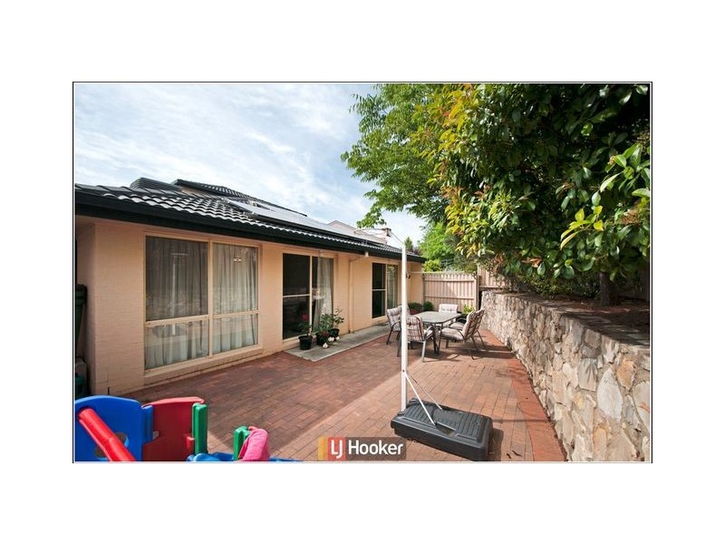 6 Fidler Court, Bruce ACT 2617