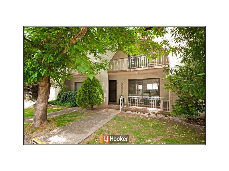 6/43-45 Booth Street, Queanbeyan NSW 2620