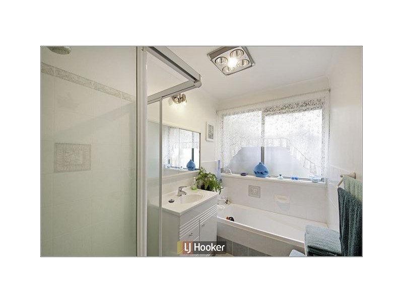 1 Lenehan Street, Giralang ACT 2617