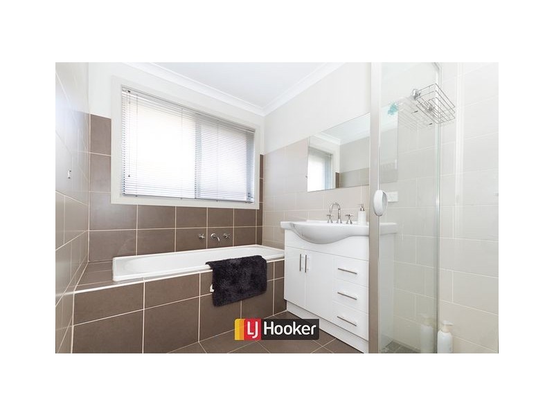 21 Waterworth Street, Dunlop ACT 2615