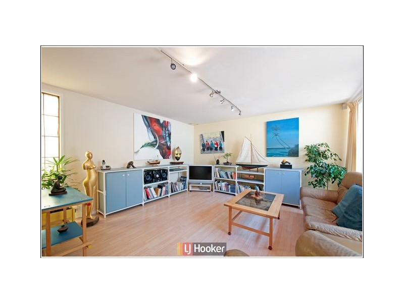 19 Arrietta Close, Charnwood ACT 2615