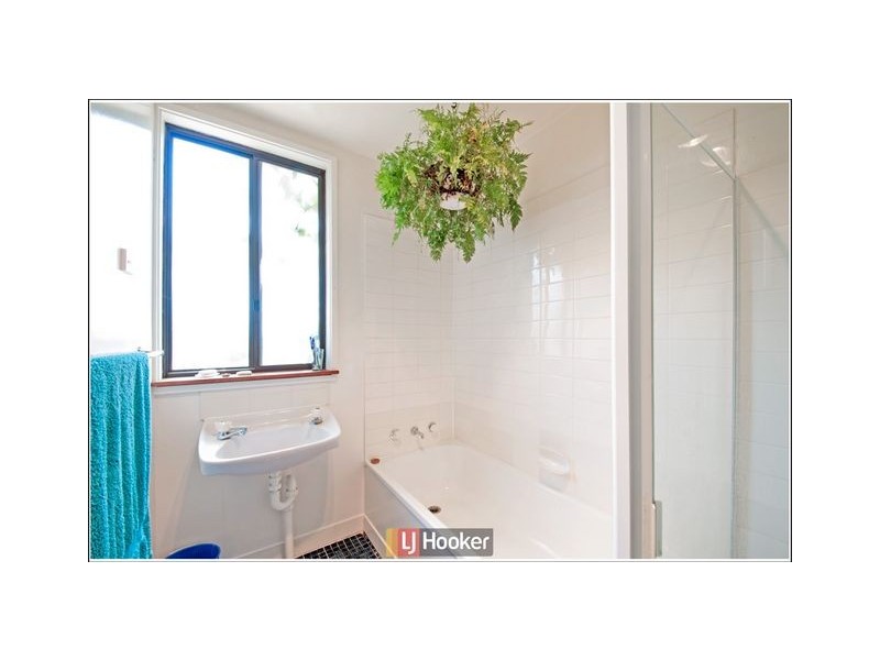 19 Arrietta Close, Charnwood ACT 2615