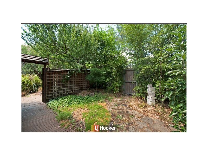 19 Arrietta Close, Charnwood ACT 2615