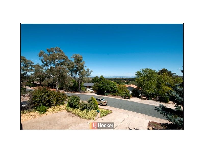 50 Baracchi Crescent, Giralang ACT 2617