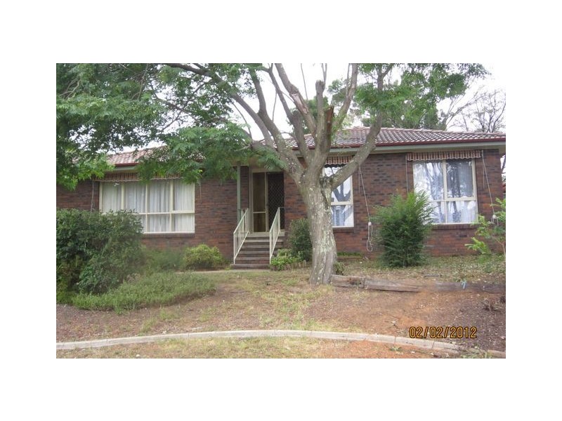 8 Hirst Place, Giralang ACT 2617