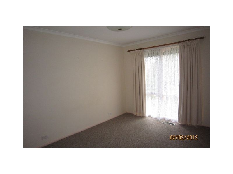 8 Hirst Place, Giralang ACT 2617