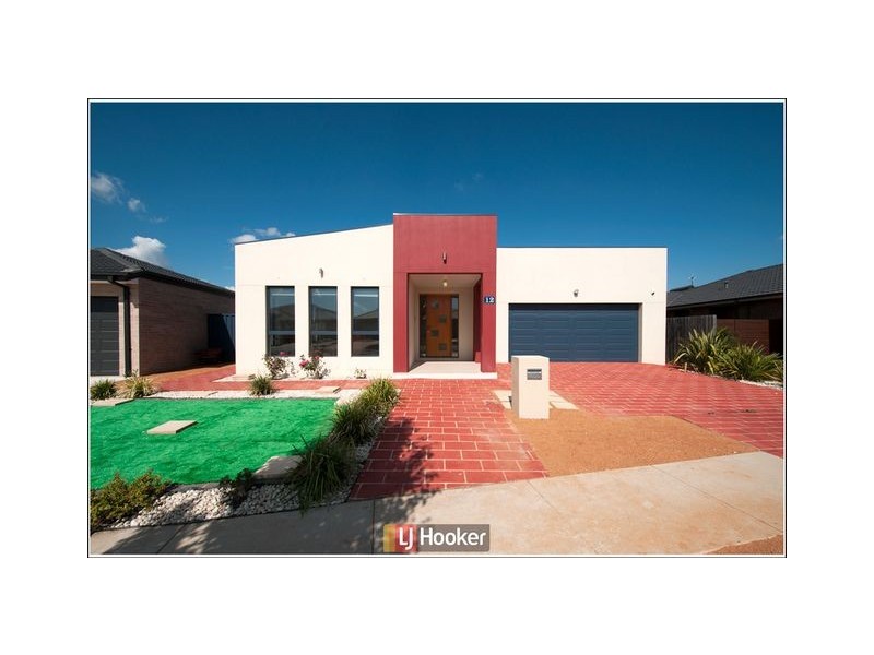 12 Jeannie Gunn Street, Franklin ACT 2913