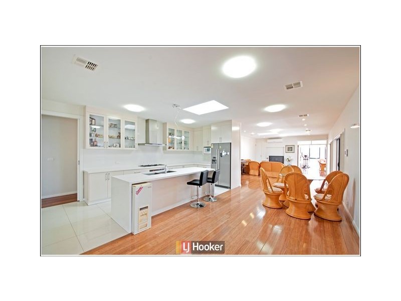 12 Jeannie Gunn Street, Franklin ACT 2913