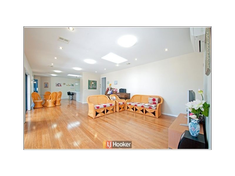 12 Jeannie Gunn Street, Franklin ACT 2913